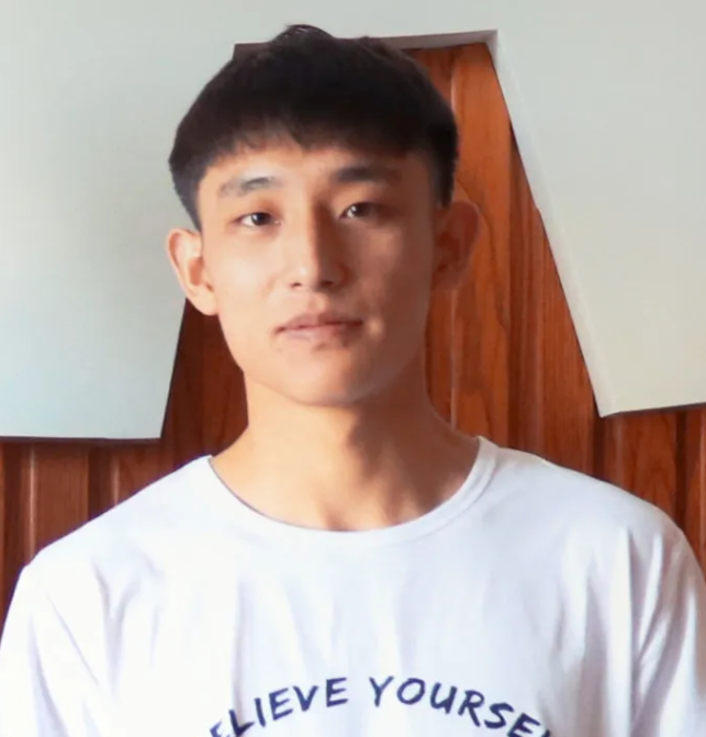 李秉鴻